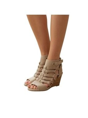 City Classified  Sandals Booties Women's Size 6